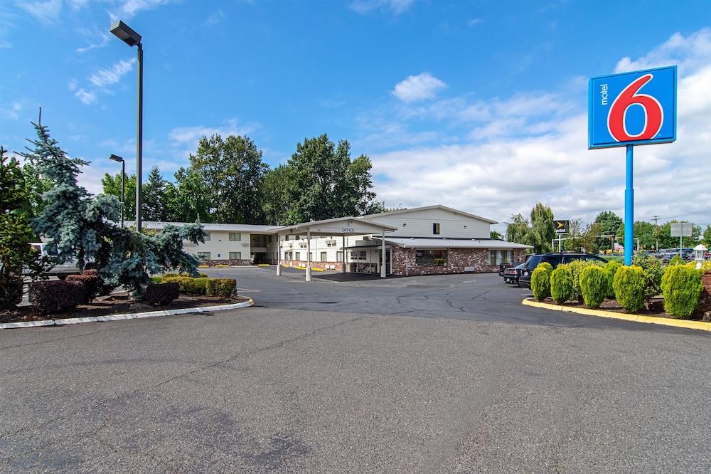 Motel 6 Gresham, Or - Portland Dış mekan fotoğraf