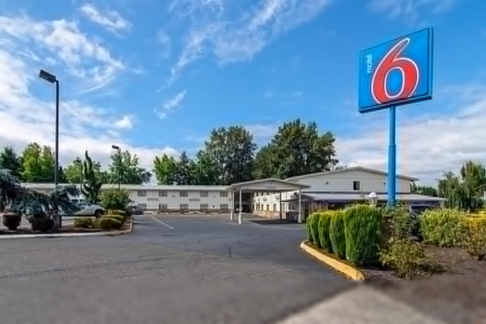 Motel 6 Gresham, Or - Portland Dış mekan fotoğraf