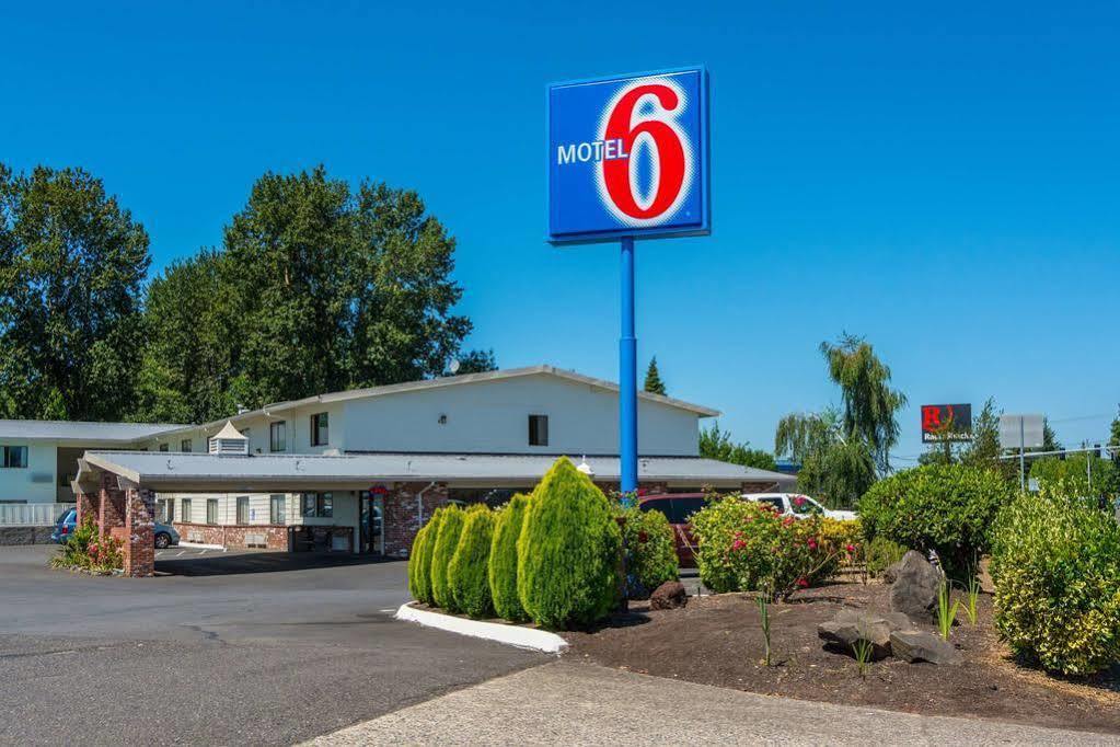 Motel 6 Gresham, Or - Portland Dış mekan fotoğraf